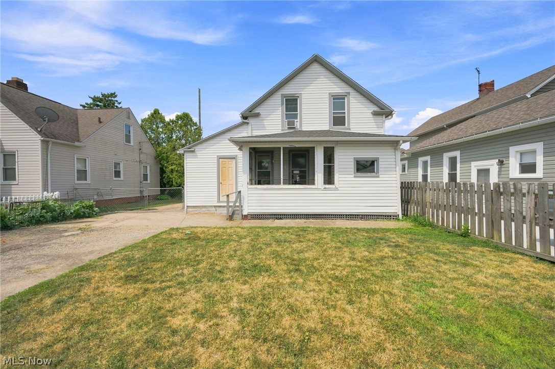 1339 Park Row Lakewood OH 44107