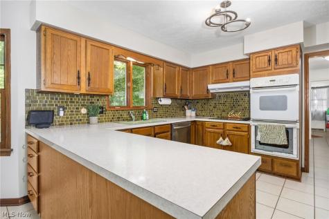 2197 Thurmont Road Akron OH 44313