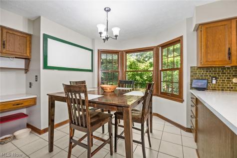 2197 Thurmont Road Akron OH 44313