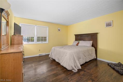 2197 Thurmont Road Akron OH 44313