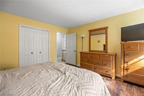 2197 Thurmont Road Akron OH 44313