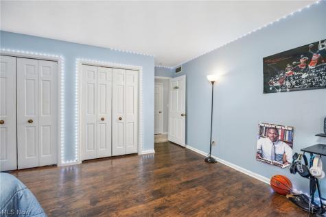 2197 Thurmont Road Akron OH 44313