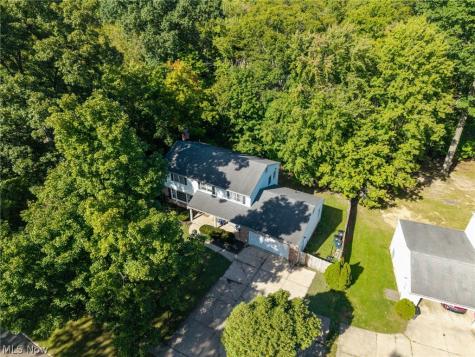 2197 Thurmont Road Akron OH 44313
