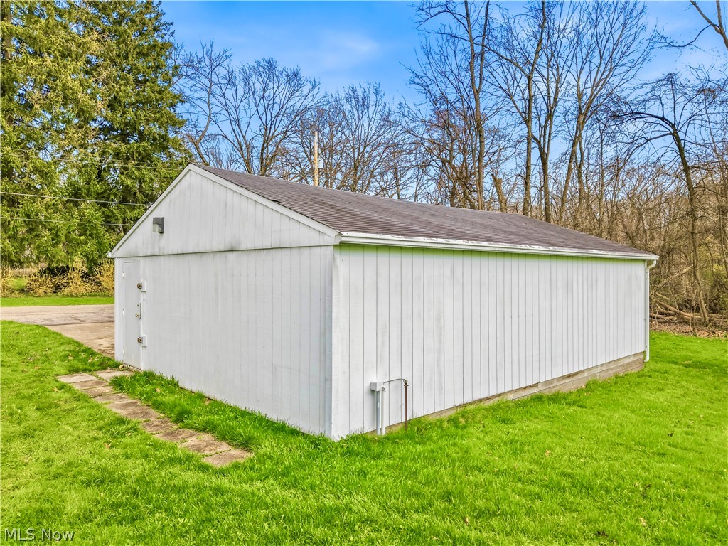 7156 Chestnut Ridge Road Hubbard OH 44425