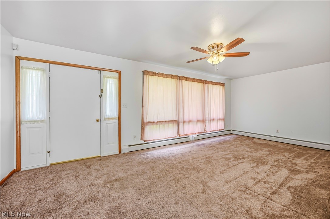 7156 Chestnut Ridge Road Hubbard OH 44425