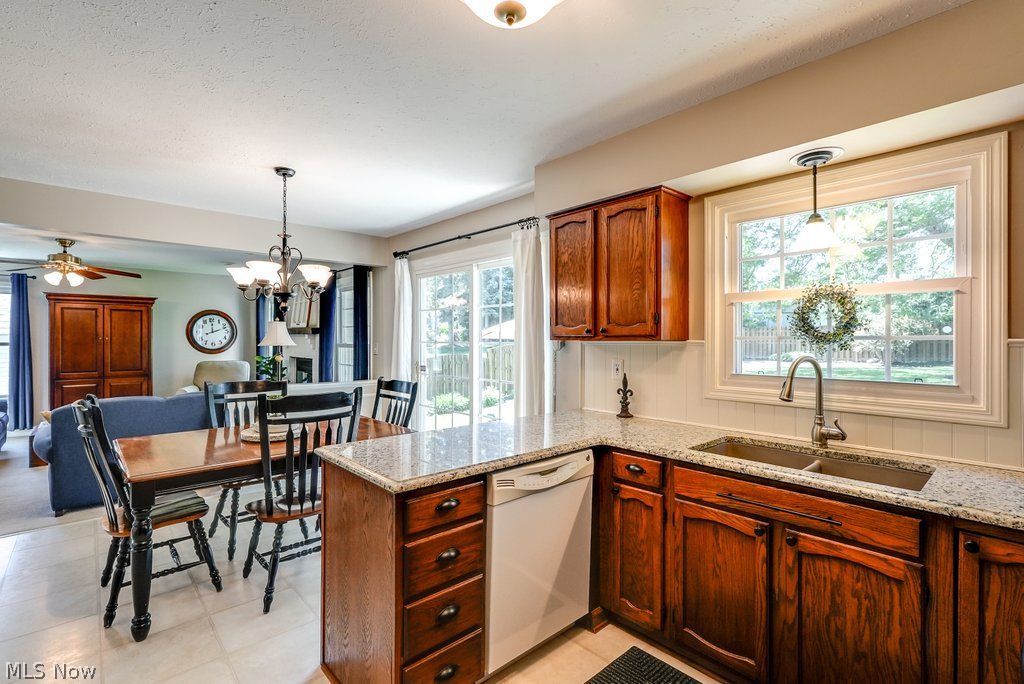 1314 Sharonbrook Drive Twinsburg OH 44087