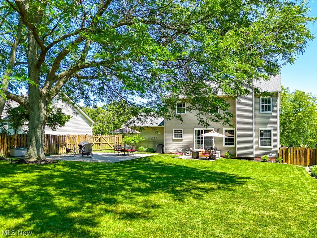 1314 Sharonbrook Drive Twinsburg OH 44087