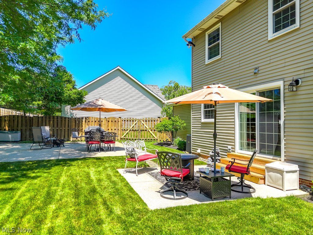 1314 Sharonbrook Drive Twinsburg OH 44087