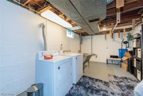 88 E Catawba Avenue Akron OH 44301