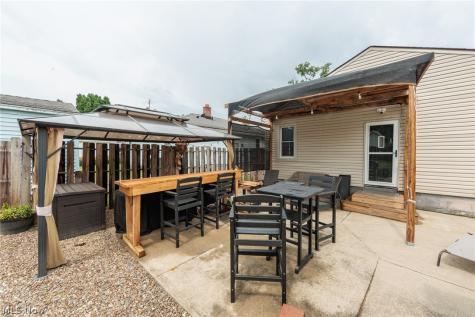 88 E Catawba Avenue Akron OH 44301