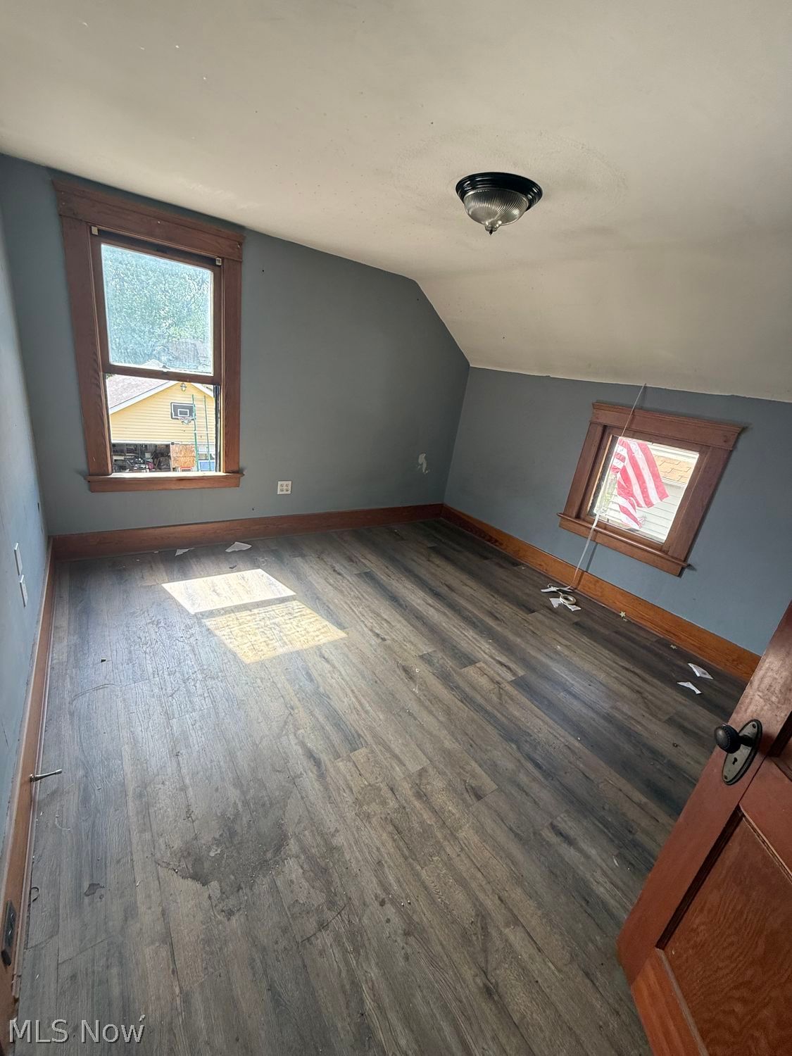 404 Bonnie Brae Avenue SE Warren OH 44484