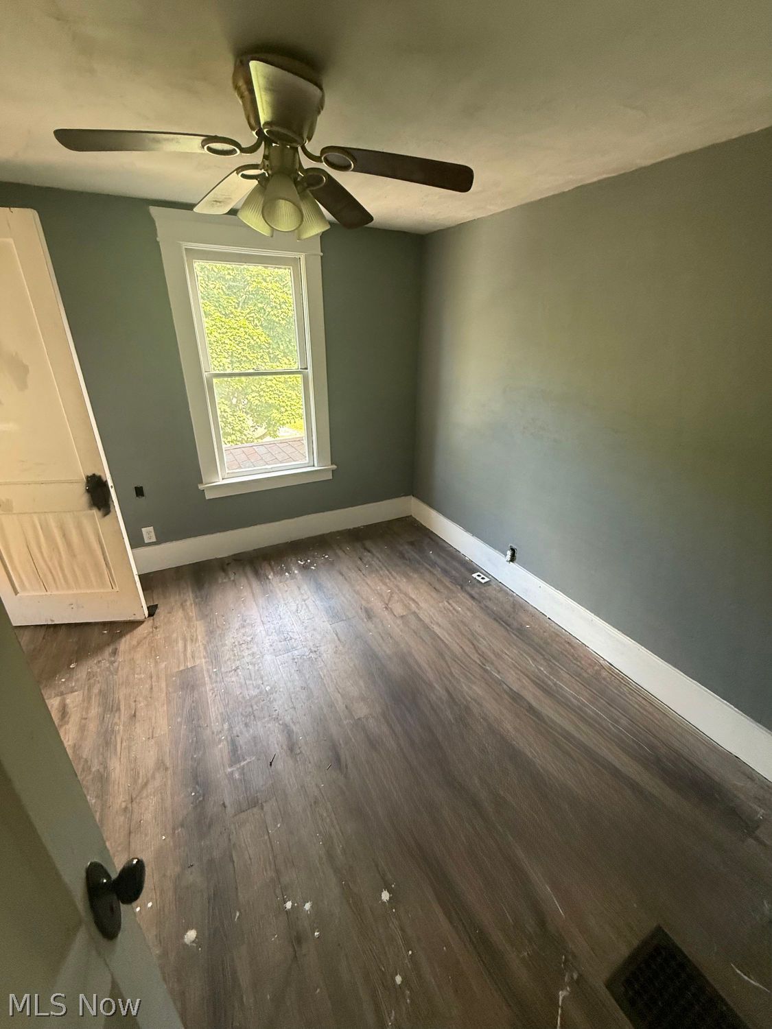 404 Bonnie Brae Avenue SE Warren OH 44484