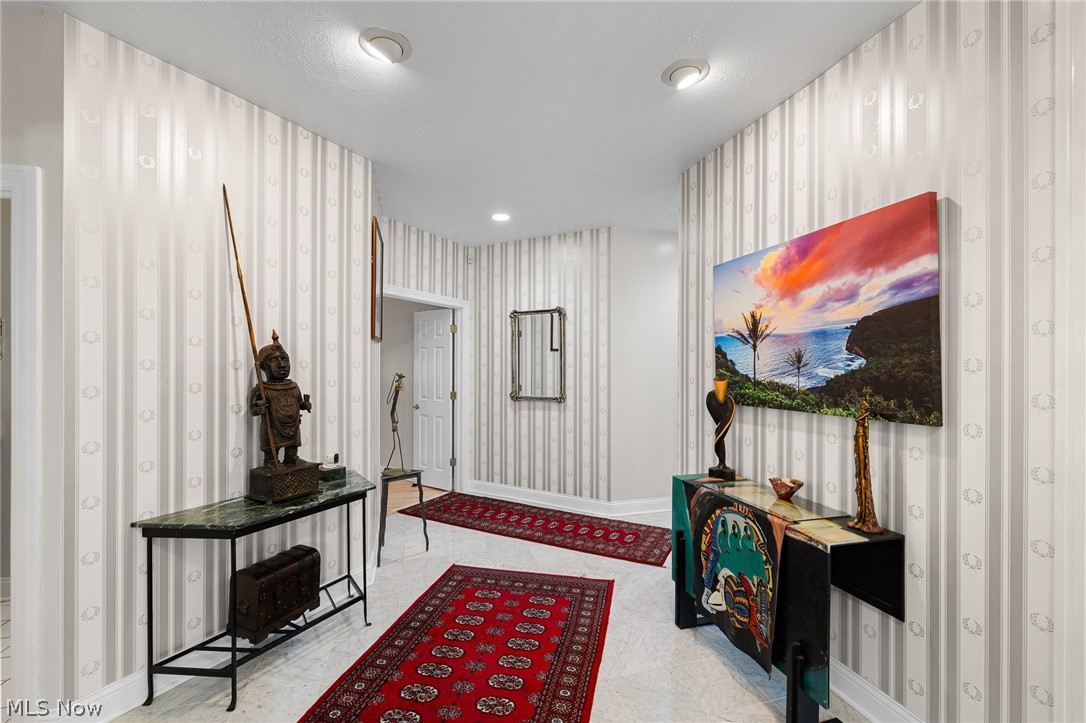 71 Haskell Drive Bratenahl OH 44108