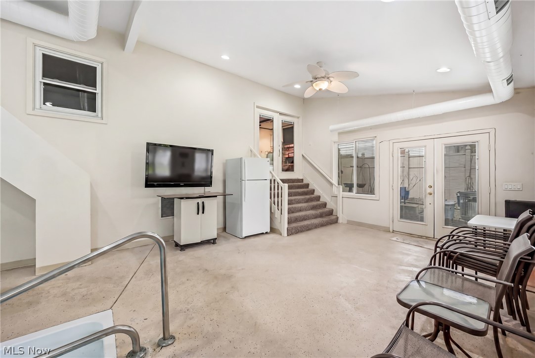 2286 Kennedy Drive Salem OH 44460