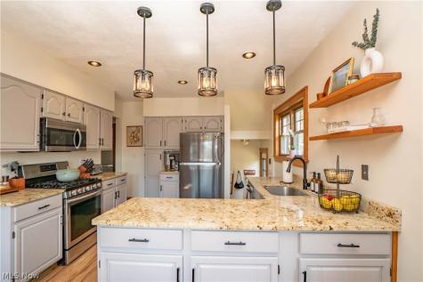 2416 4th Street Cuyahoga Falls OH 44221