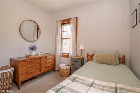 2416 4th Street Cuyahoga Falls OH 44221