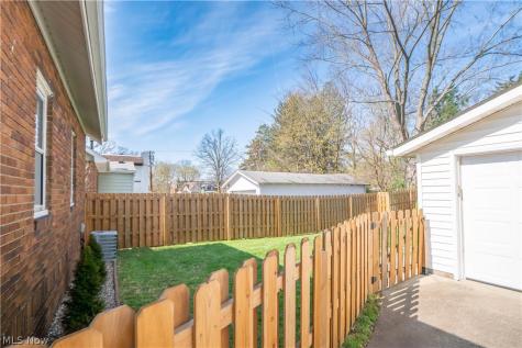 2416 4th Street Cuyahoga Falls OH 44221