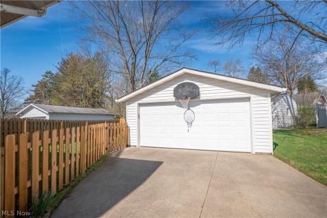 2416 4th Street Cuyahoga Falls OH 44221