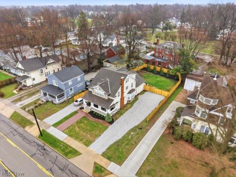 305 Mentor Avenue Painesville OH 44077