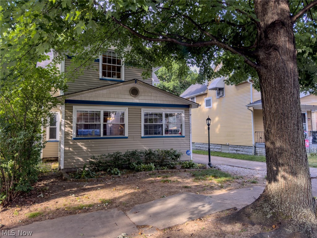 3720 Revere Court Cleveland OH 44109