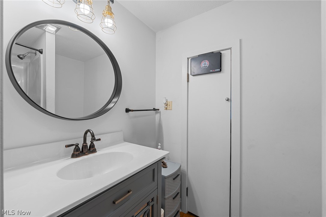 3720 Revere Court Cleveland OH 44109