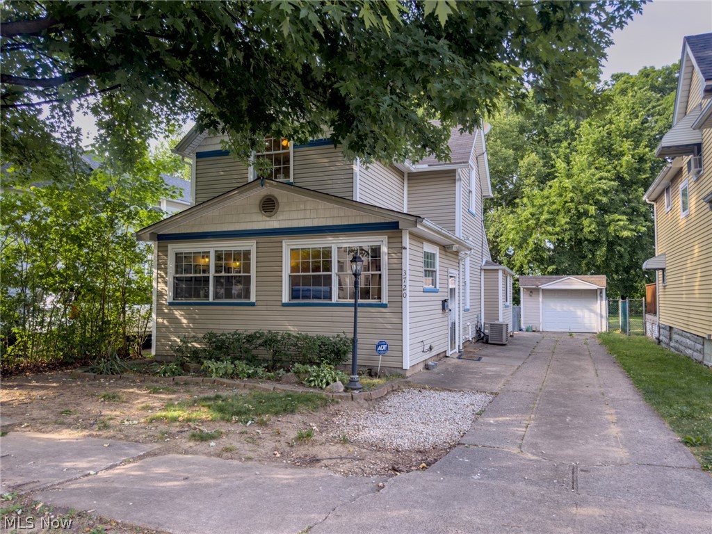 3720 Revere Court Cleveland OH 44109