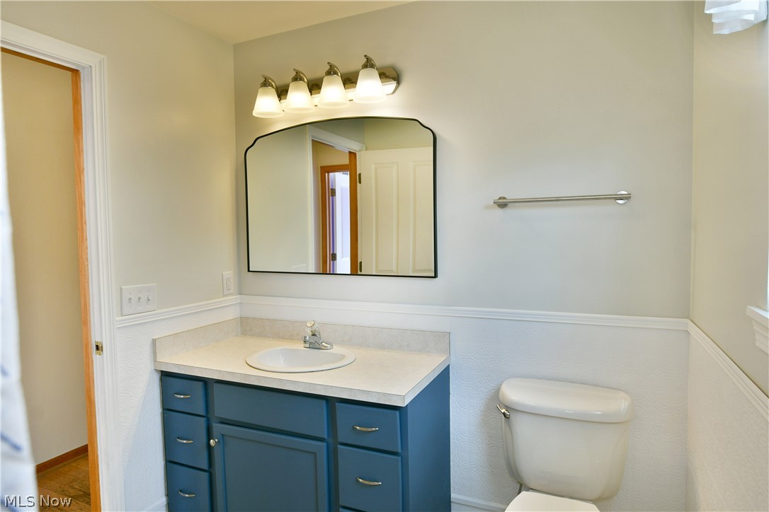 10420 Carrie Drive New Middletown OH 44442