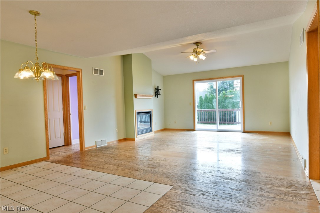 10420 Carrie Drive New Middletown OH 44442