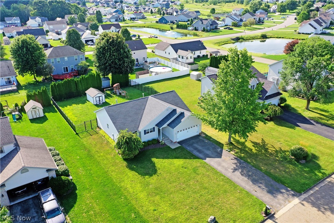10420 Carrie Drive New Middletown OH 44442