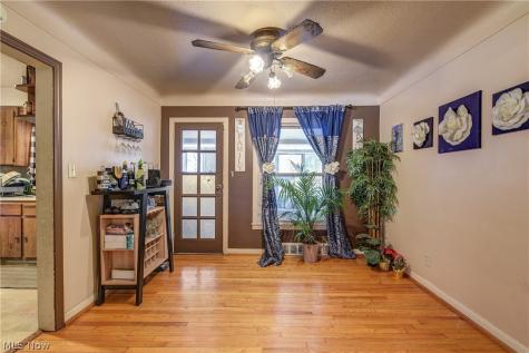 3458 Monticello Boulevard Cleveland Heights OH 44121