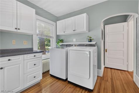 1836 Cadwell Avenue Cleveland Heights OH 44118
