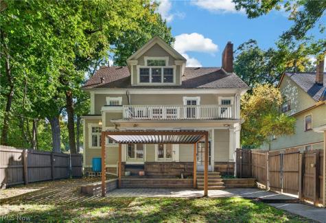 1836 Cadwell Avenue Cleveland Heights OH 44118