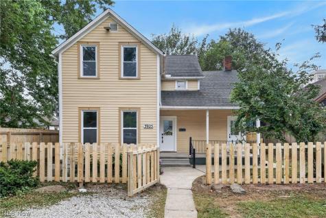 3925 Bridge Avenue Cleveland OH 44113