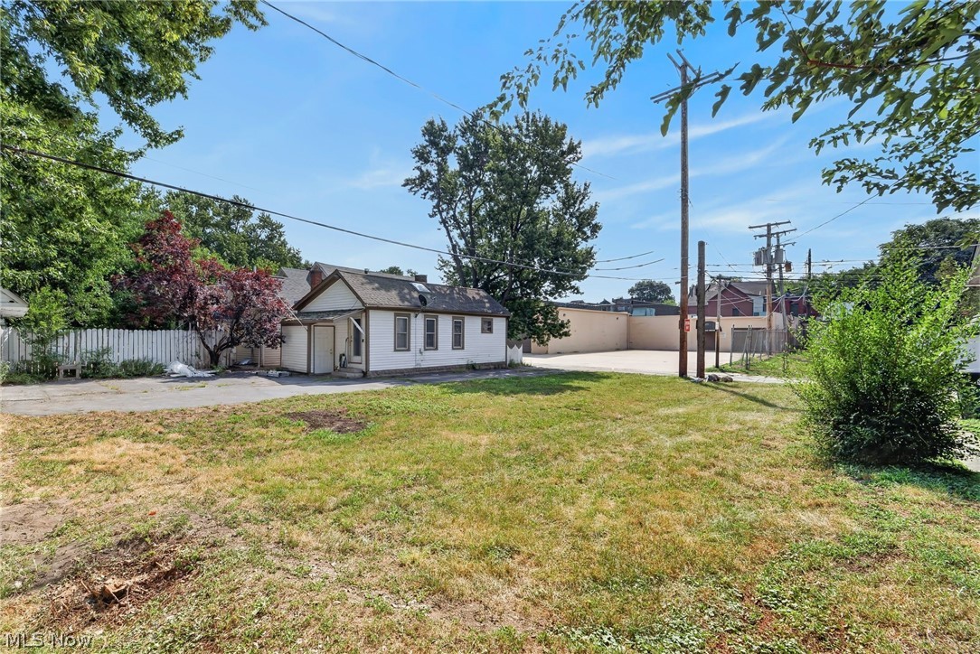 3925 Bridge Avenue Cleveland OH 44113
