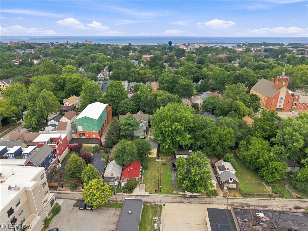 3925 Bridge Avenue Cleveland OH 44113