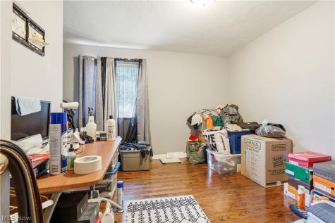 10717 Penfield Avenue Garfield Heights OH 44125