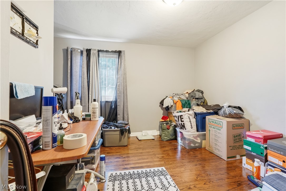 10717 Penfield Avenue Garfield Heights OH 44125