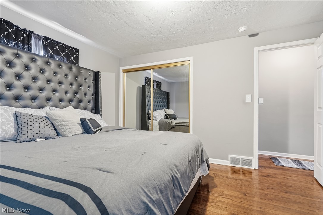 10717 Penfield Avenue Garfield Heights OH 44125
