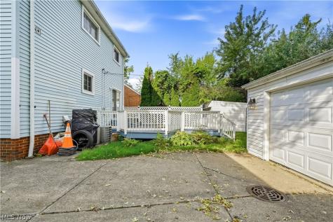 10717 Penfield Avenue Garfield Heights OH 44125