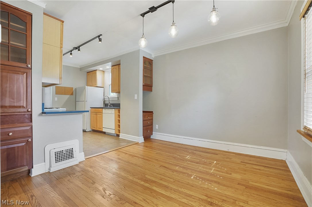 1620 Maple Road Cleveland Heights OH 44121