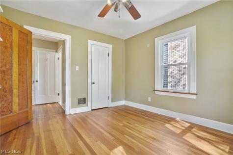 1620 Maple Road Cleveland Heights OH 44121