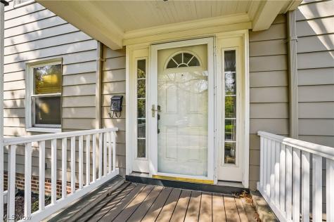 1620 Maple Road Cleveland Heights OH 44121
