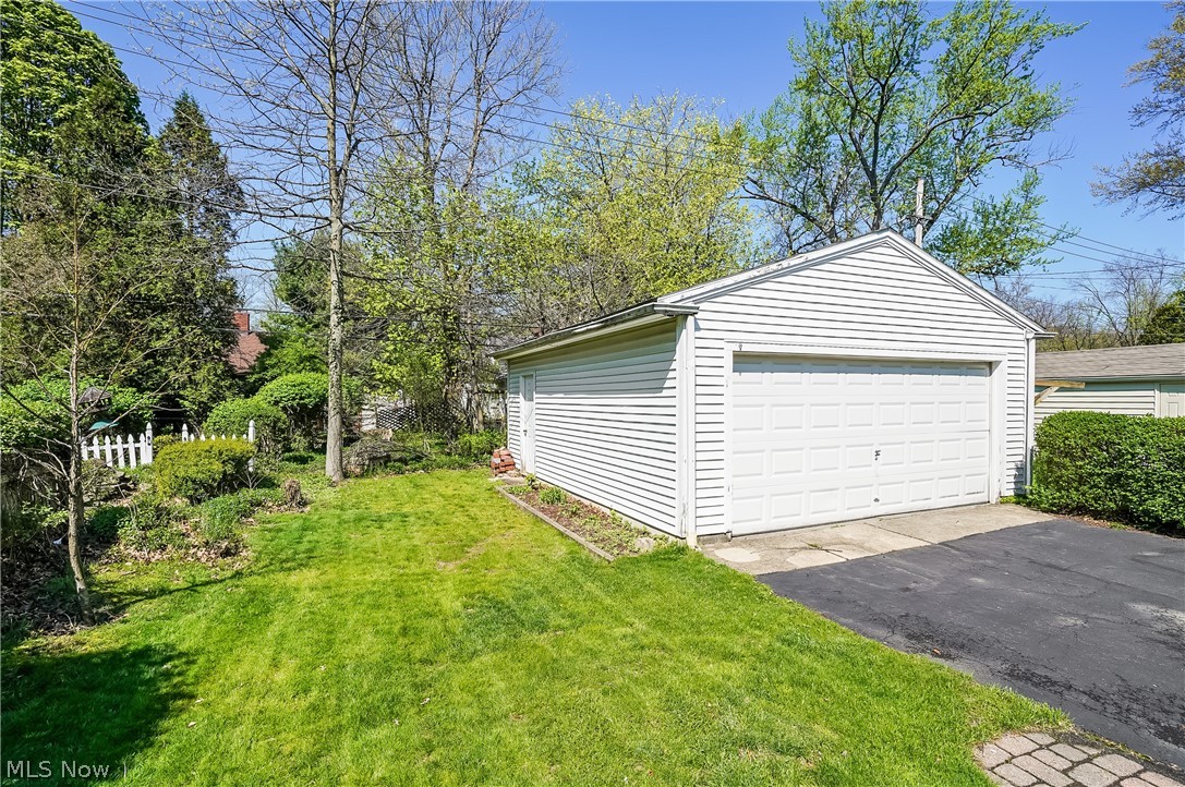 1620 Maple Road Cleveland Heights OH 44121