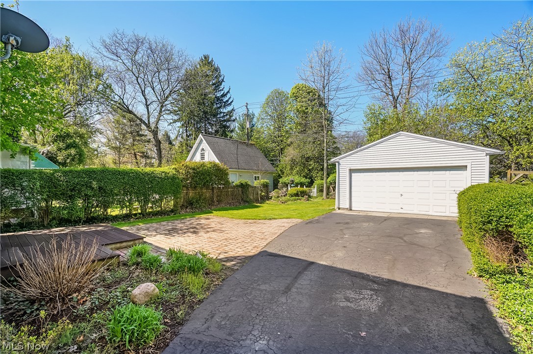 1620 Maple Road Cleveland Heights OH 44121
