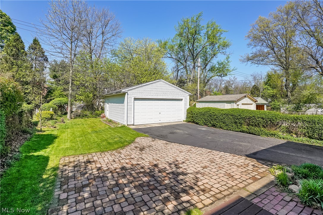 1620 Maple Road Cleveland Heights OH 44121