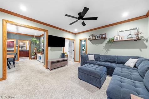 6342 Manchester Road New Franklin OH 44216