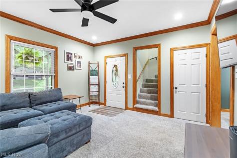 6342 Manchester Road New Franklin OH 44216