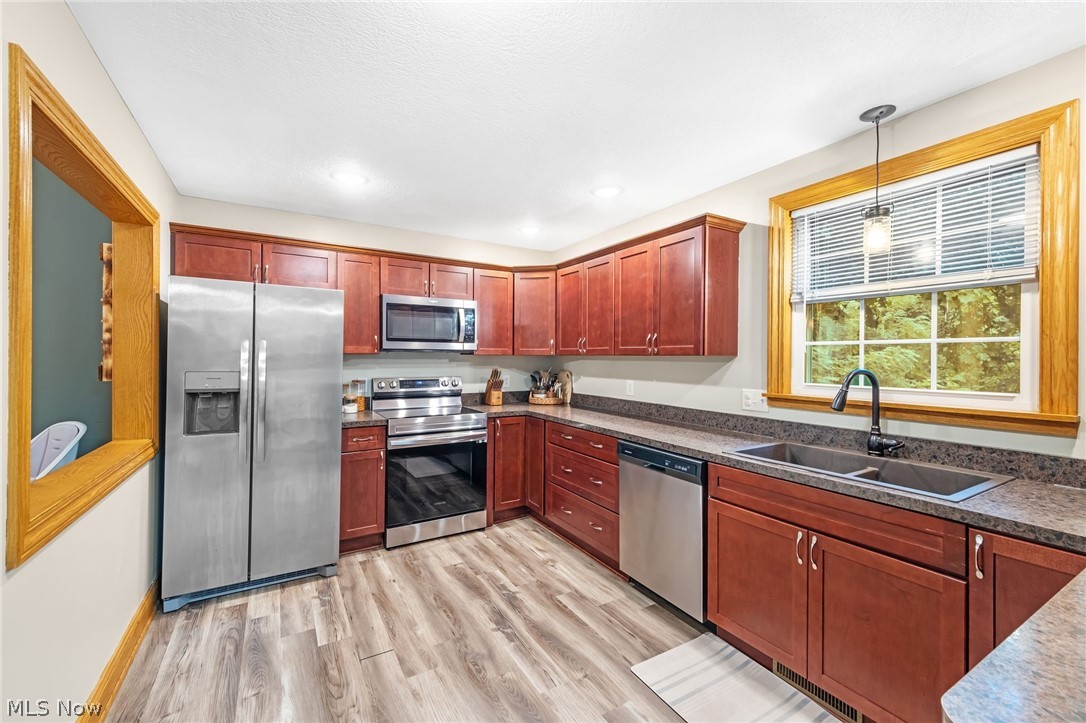 6342 Manchester Road New Franklin OH 44216
