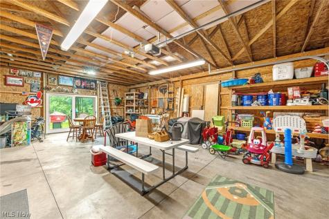 6342 Manchester Road New Franklin OH 44216