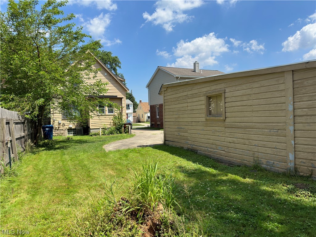 4003 Yorkshire Avenue Parma OH 44134